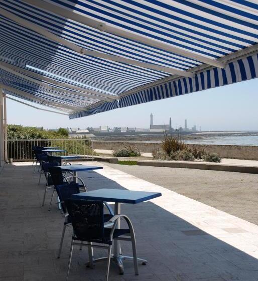 Отель Le Sterenn