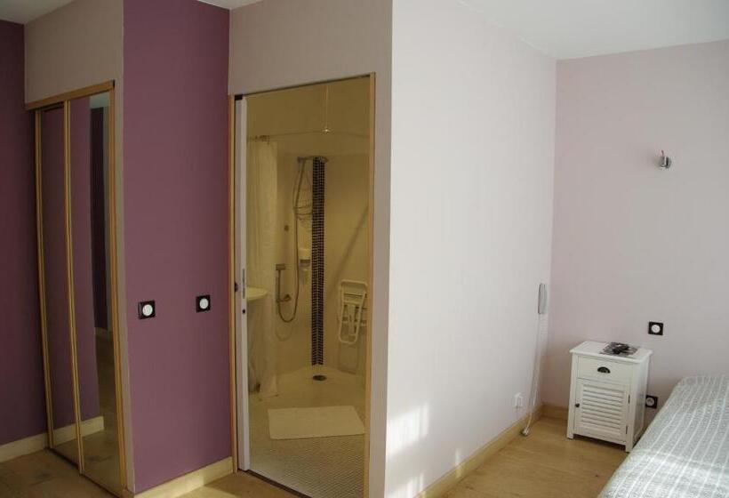 Отель Bar Tabac Point Chaud L Ecureuil