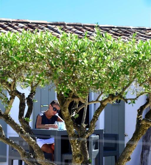 فندق Les Bois Flottais