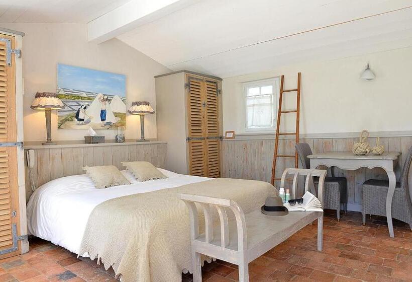 فندق Les Bois Flottais