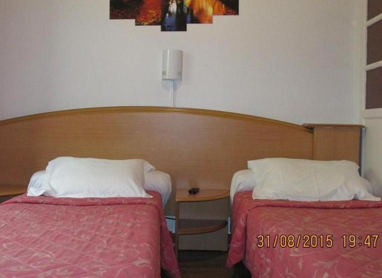 فندق Pictav Hôtel