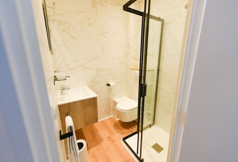 Отель Restaurant La Villa Arena