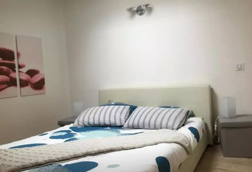 هتل Villa Luca