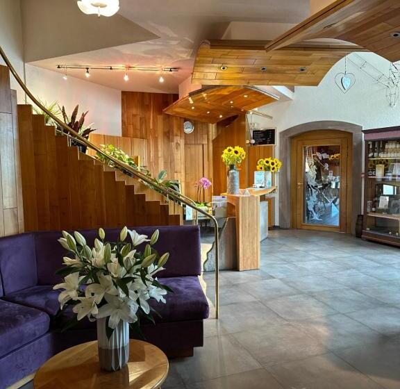 Le Rosenmeer   Hotel Restaurant, Au Coeur De La Route Des Vins D Alsace