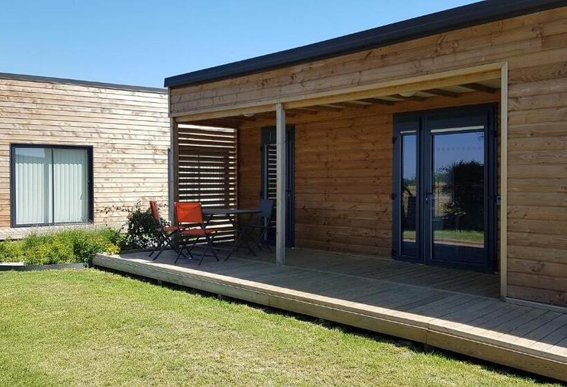 住所  Ferme Du Chateau