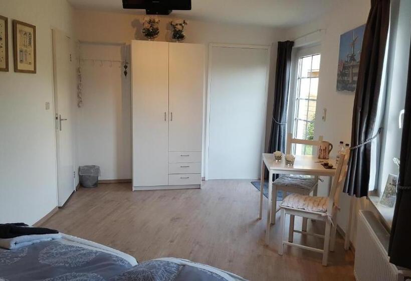 צימר De Witte Molen Kranenburg