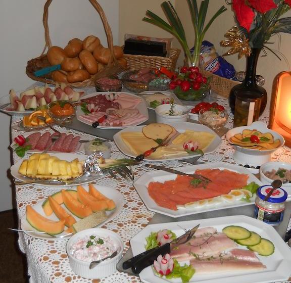 ベッドアンドブレックファースト Gästehaus Luise