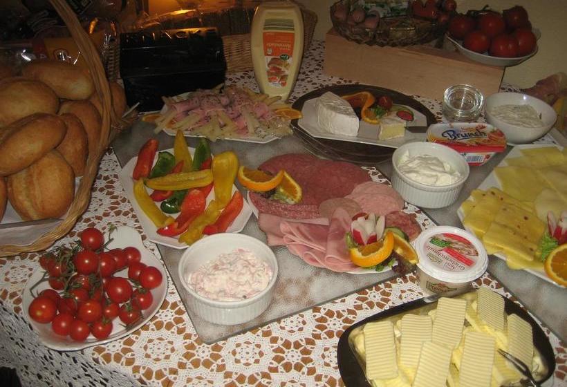 ベッドアンドブレックファースト Gästehaus Luise