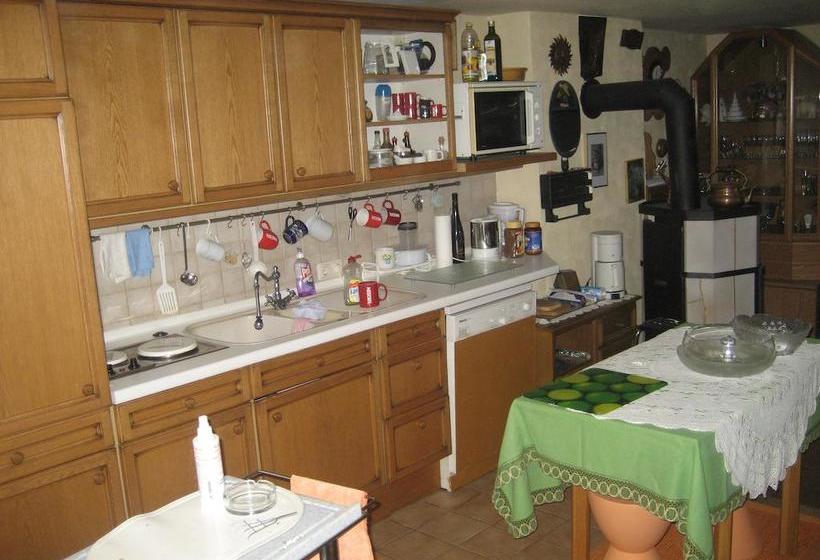 ベッドアンドブレックファースト Gästehaus Luise