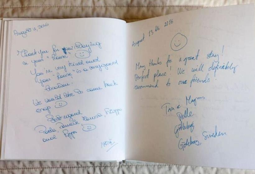 בית מלון כפרי Seayousoon Inn Cannes   Studios