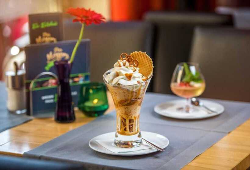 Отель Cochemer Jung