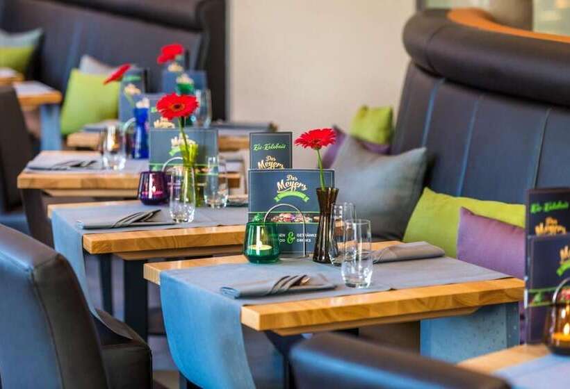 Отель Cochemer Jung