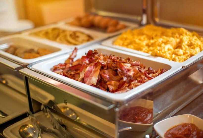 Отель Cochemer Jung