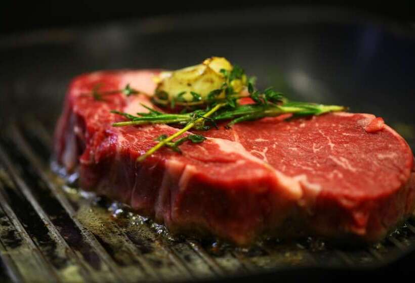 Отель Cochemer Jung