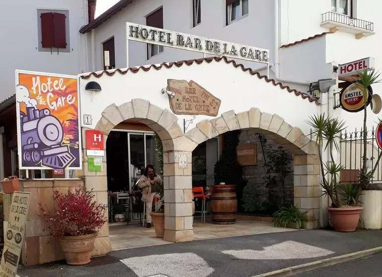 ホテル De La Gare