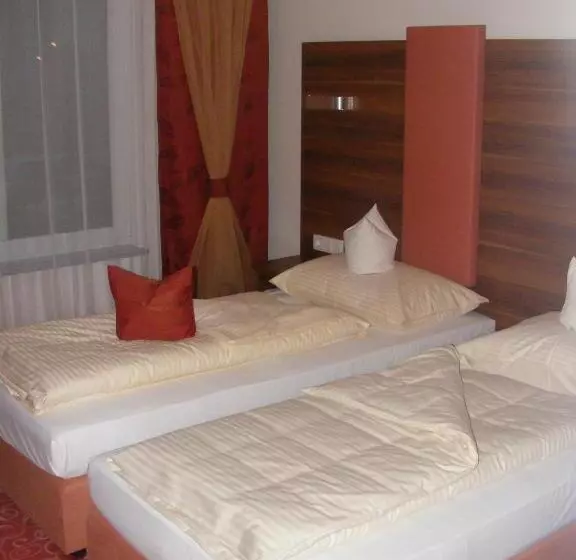 Hotelli Gaum