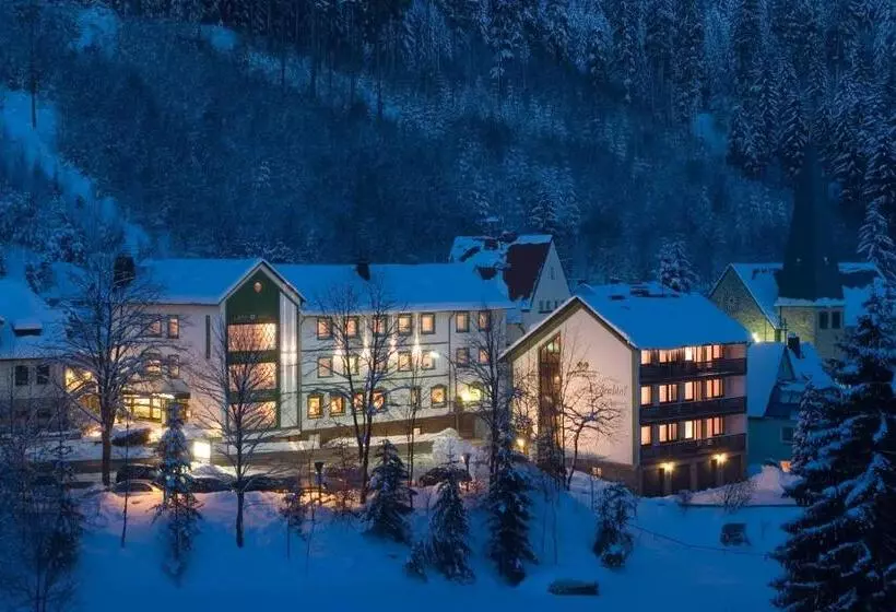 هتل Gasthof Rodachtal Mit Gästehaus Katharina