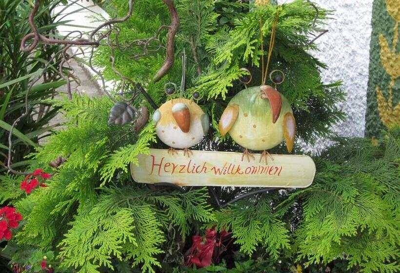 호텔 Gasthof Rodachtal Mit Gästehaus Katharina