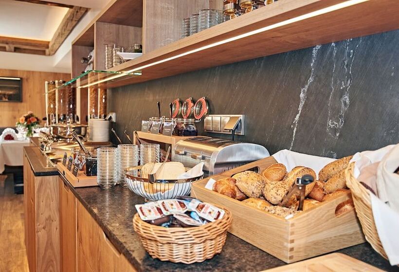 ホテル Gruenberger