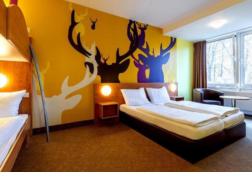 ホテル Gottingenwest