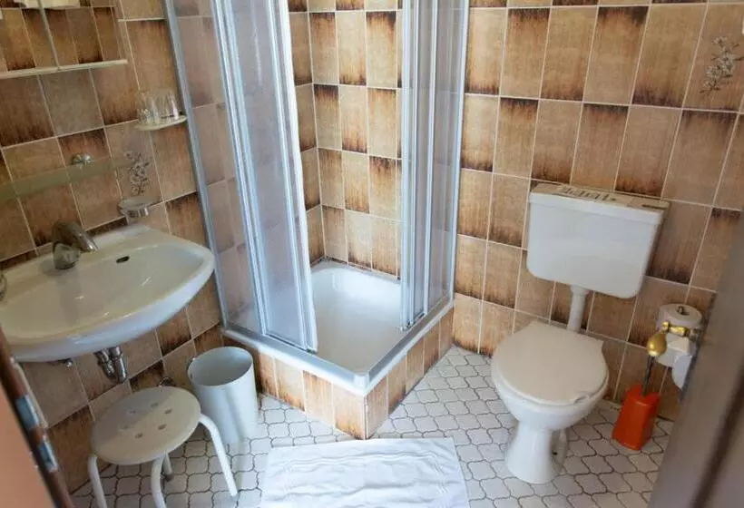 ホテル Haus Kanne