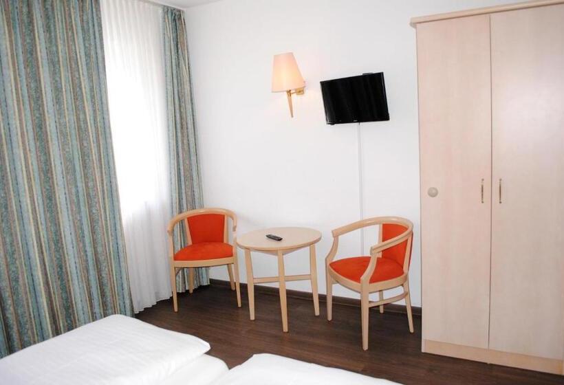 בית מלון כפרי Hocher