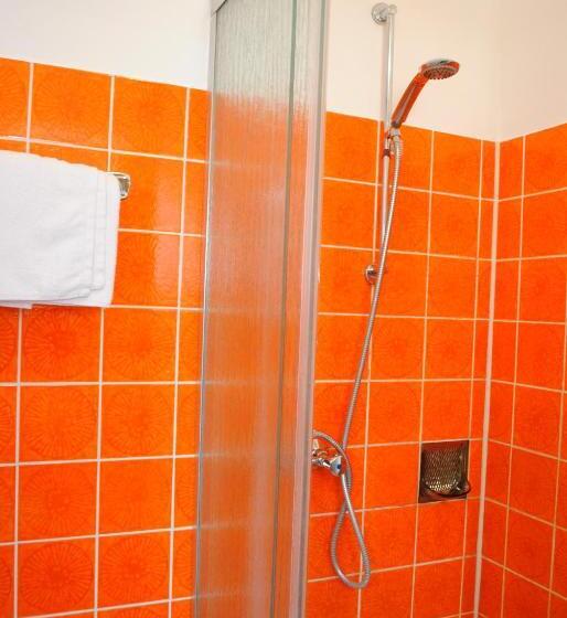 בית מלון כפרי Hocher