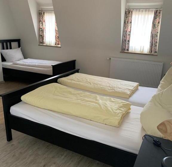 בית מלון כפרי Hocher