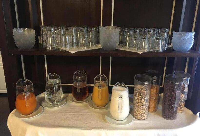 בית מלון כפרי Hocher