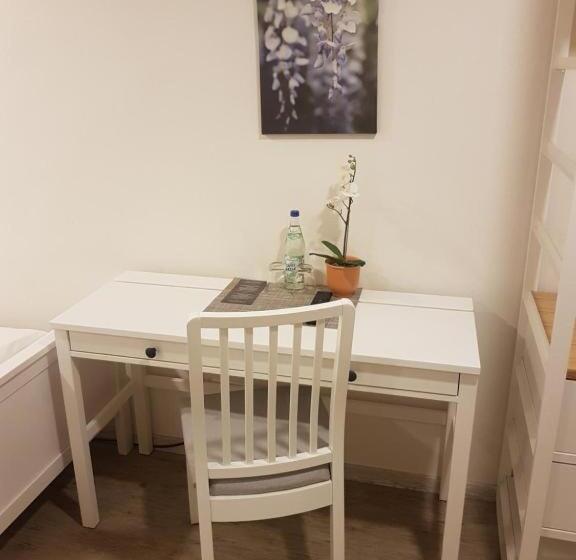 בית מלון כפרי Hocher