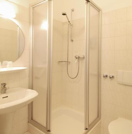 هتل Münchner Löwenbräu