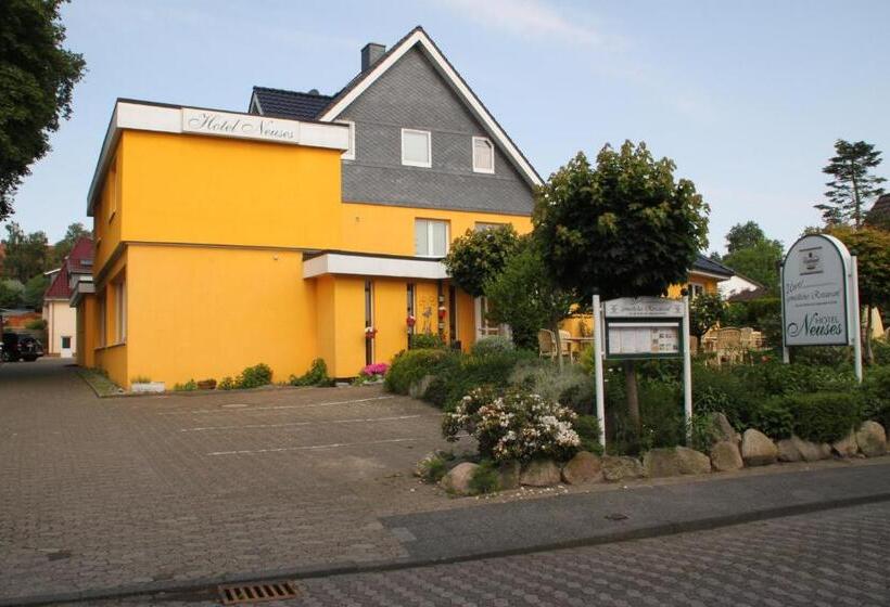 هتل Neuses