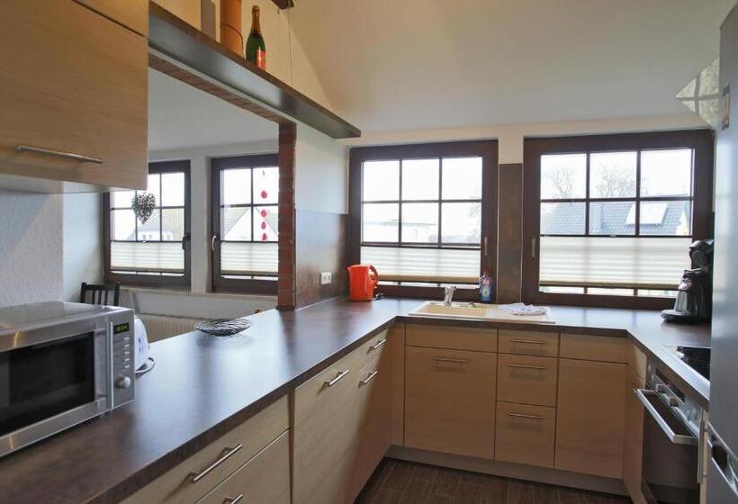 호텔 & Restaurant Am Wasser