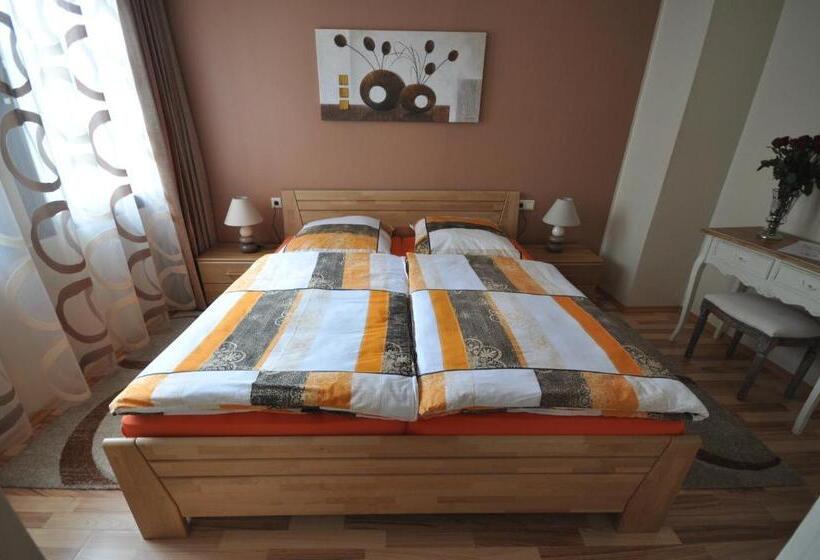 בית מלון כפרי Restaurant Athen