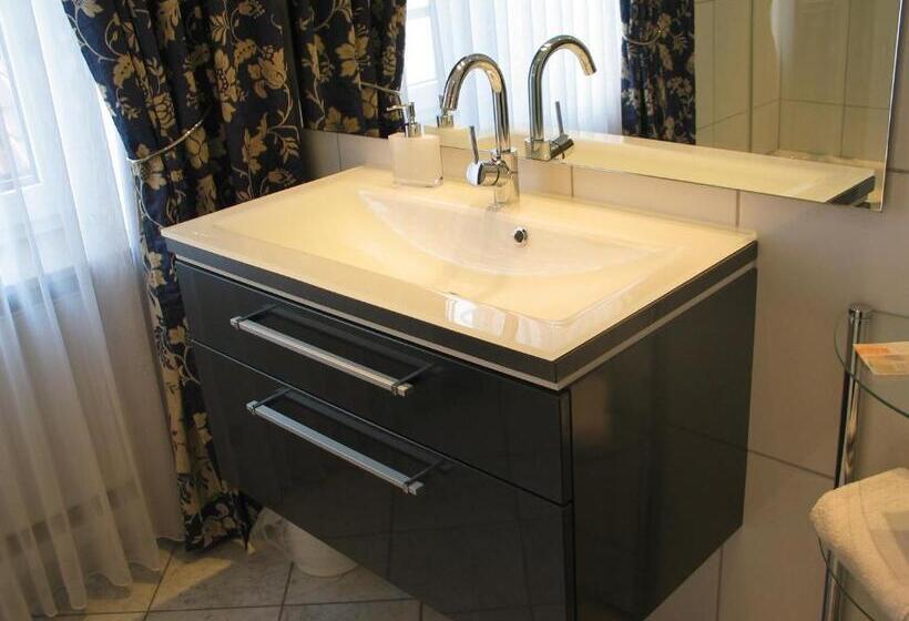 Отель Restaurant Kolb