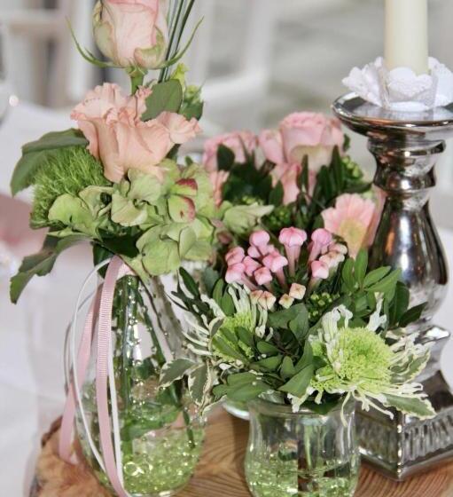 酒店 Restaurant & Metzgerei Rößle