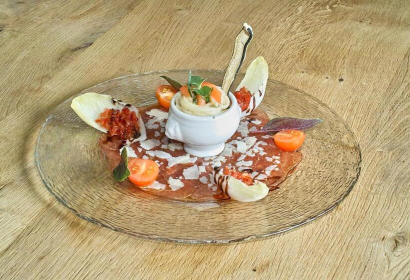 בית מלון כפרי Restaurant & Metzgerei Rößle