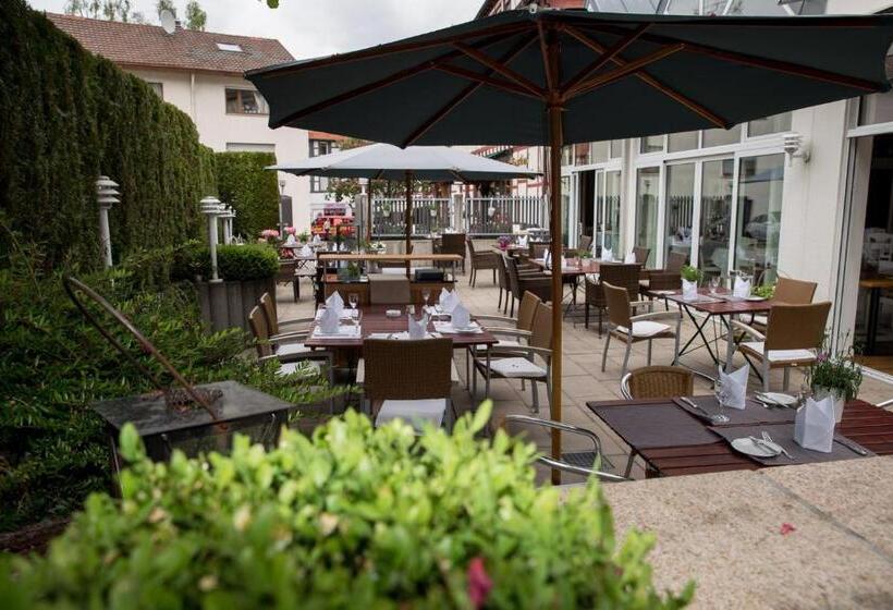 酒店 Restaurant & Metzgerei Rößle