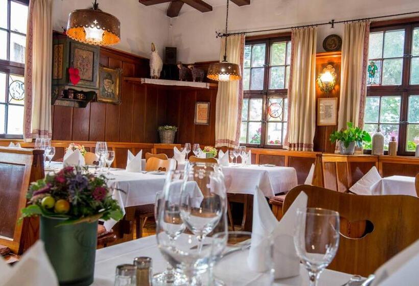 酒店 Restaurant & Metzgerei Rößle