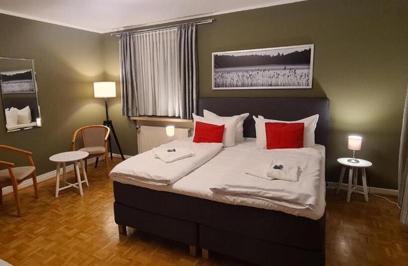 호텔 Schollers Restaurant &