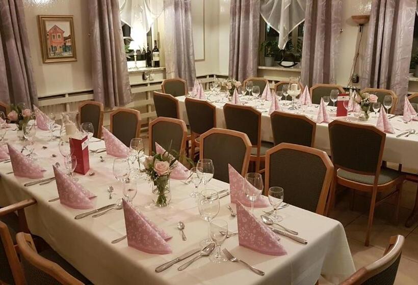 호텔 Schollers Restaurant &