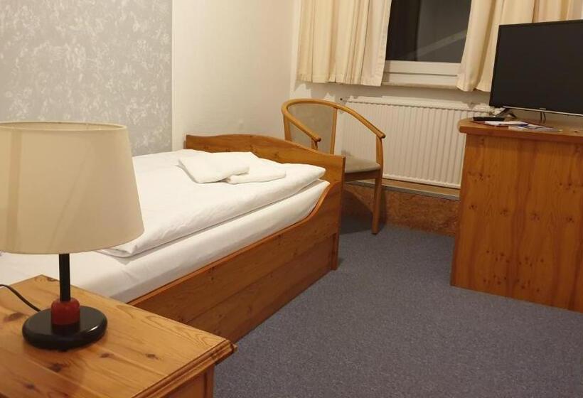 호텔 Schollers Restaurant &