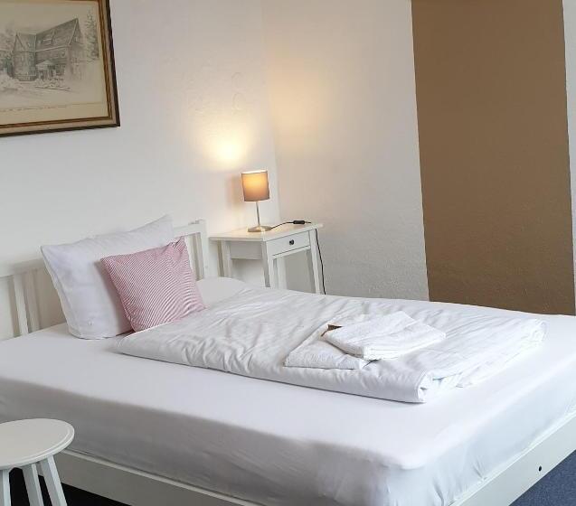 호텔 Schollers Restaurant &