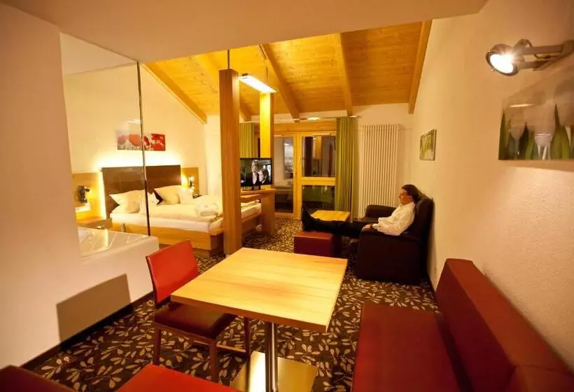 Hotelli Und Appartementhof Waldeck