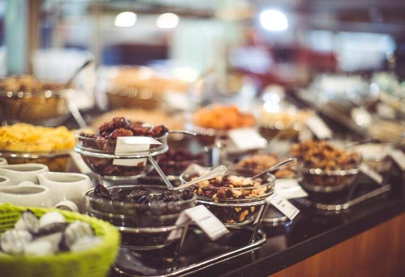 هتل Und Appartementhof Waldeck