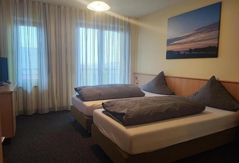 Hotel Wirtshaus Zur Bina