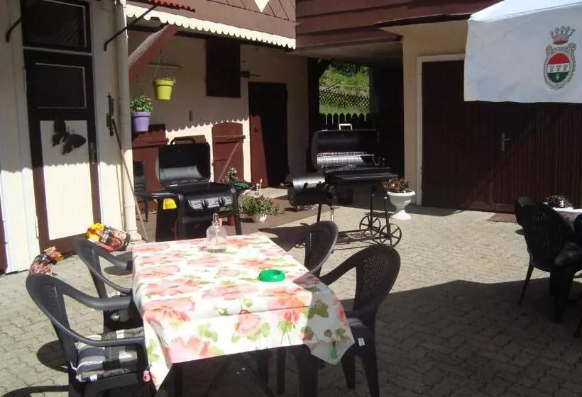 Hotelli Zur Post