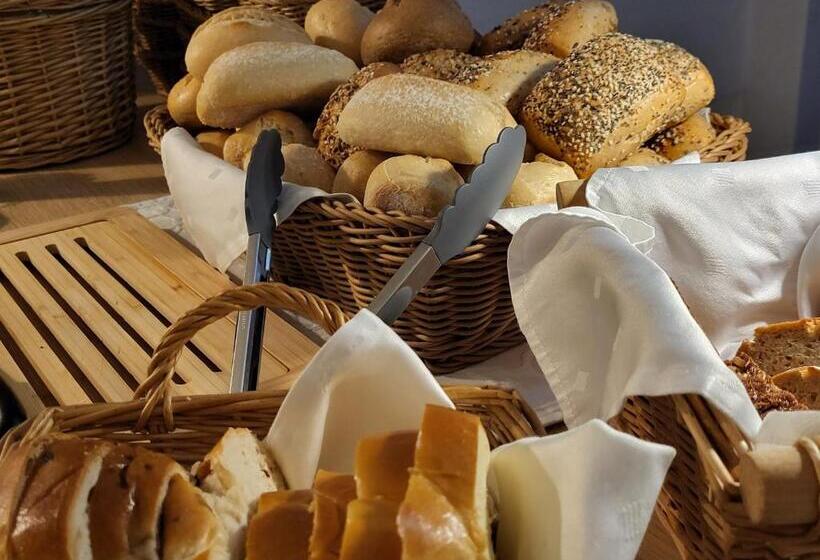 Parkhotel Am Schwanenteich