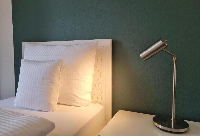 Parkhotel Am Schwanenteich