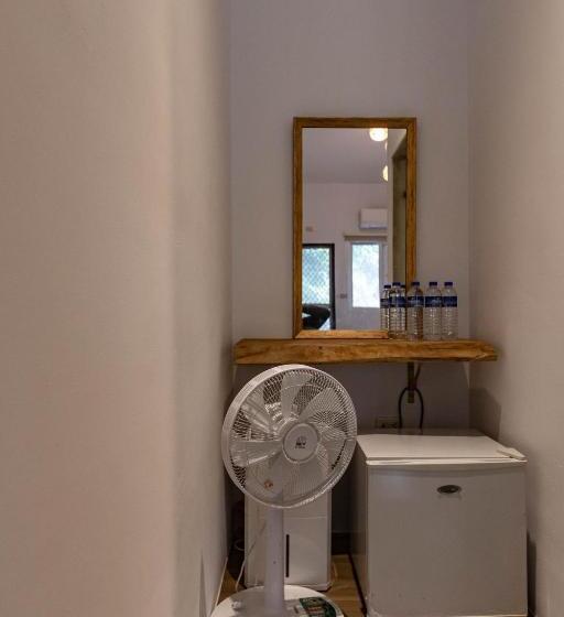 تختخواب و صبحانه 雲上太陽villa Ktv烤肉